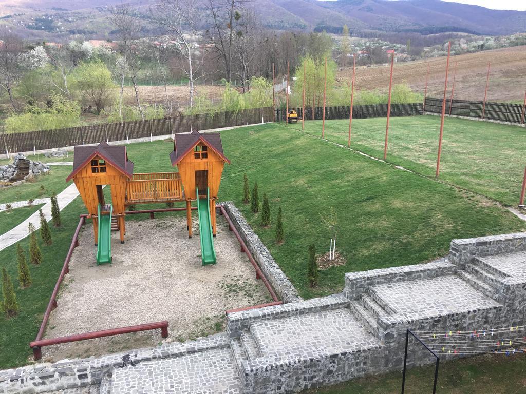 Pensiunea Amurg Mesesenii de Sus Zewnętrze zdjęcie